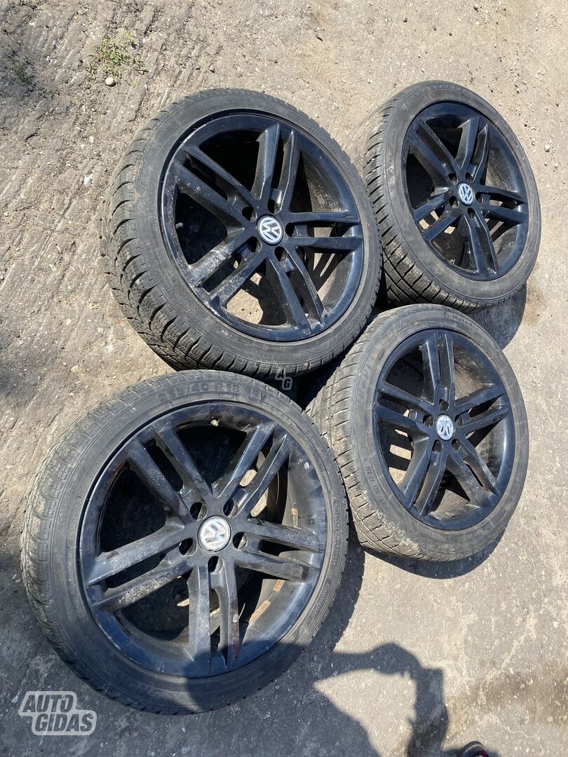 Light alloy R18 rims