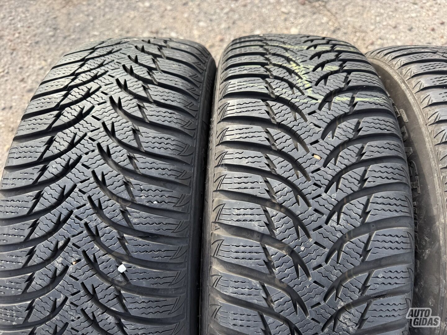 Kumho Siunciam, 8mm 2021m R16 winter tyres passanger car