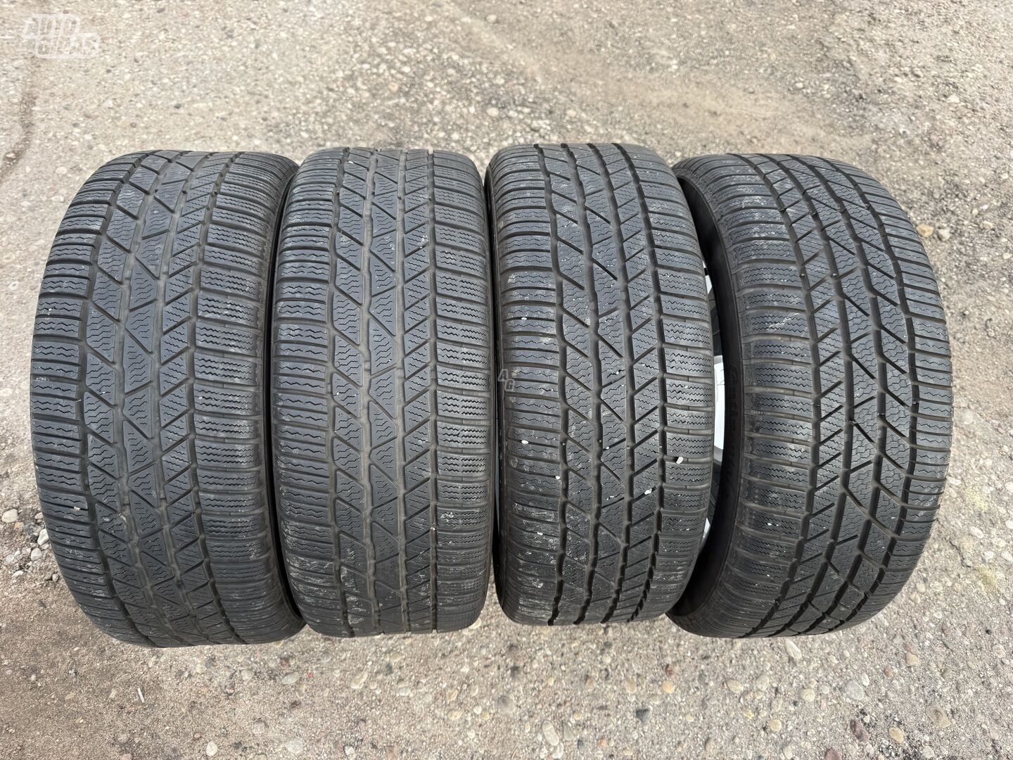 Continental Siunciam, 6+8mm R17 winter tyres passanger car