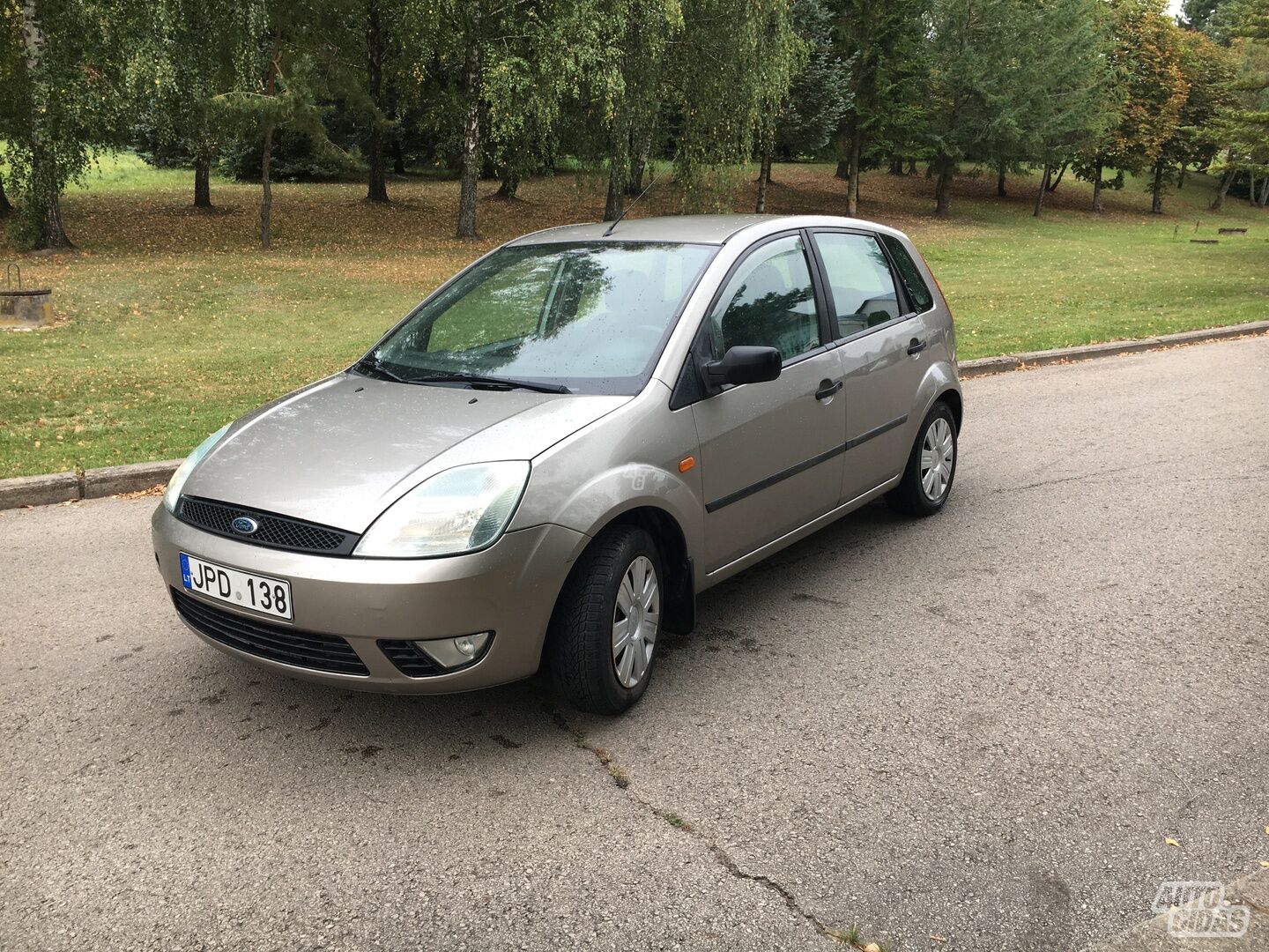 Ford Fiesta 2003 г Хэтчбек