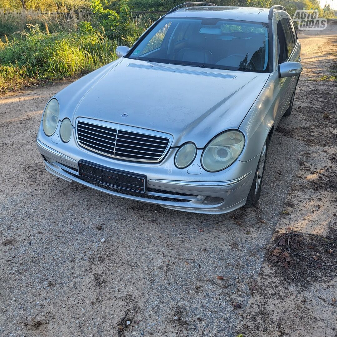 Mercedes-Benz E 320 2004 y Wagon