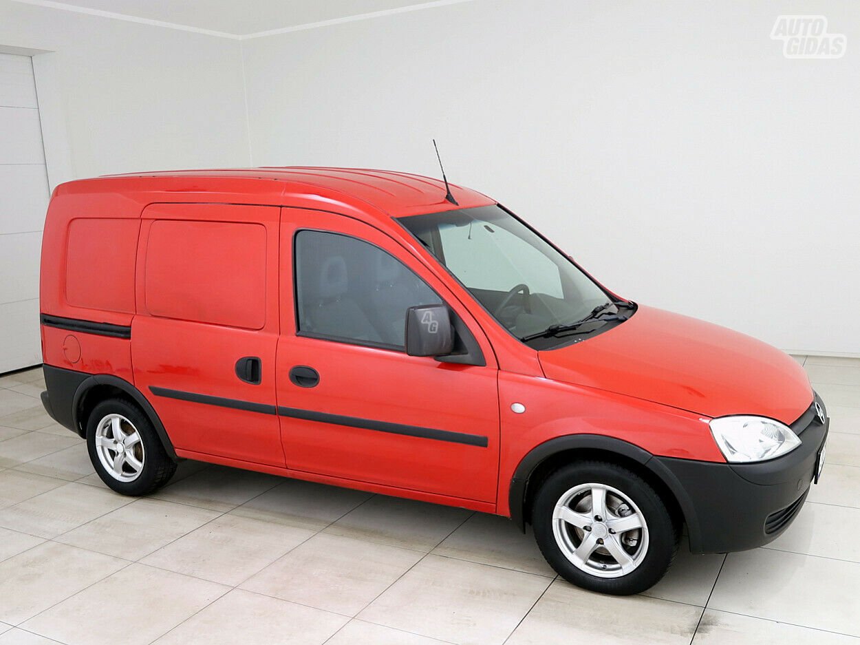 Opel Combo 2007 г Комби микроавтобус