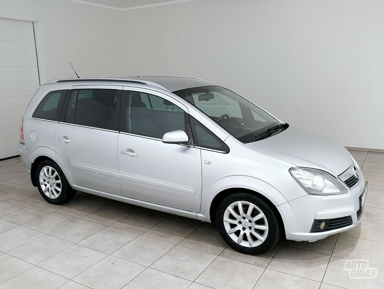 Opel Zafira 2005 y Van