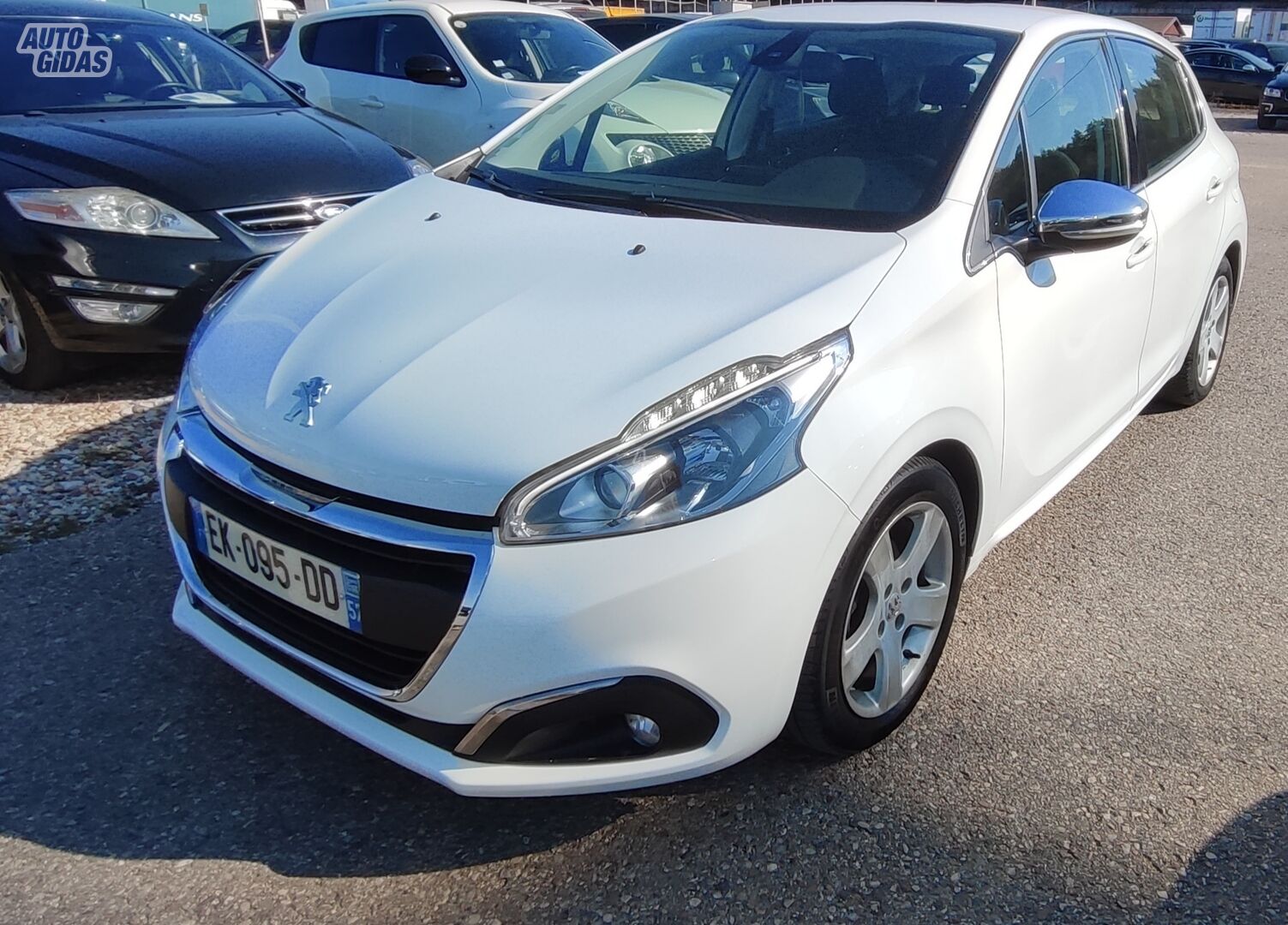 Peugeot 208 2017 y Hatchback