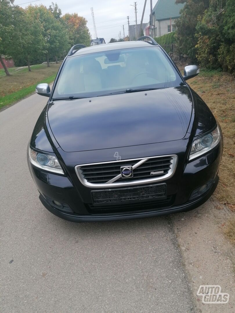 Volvo V50 2008 y Wagon