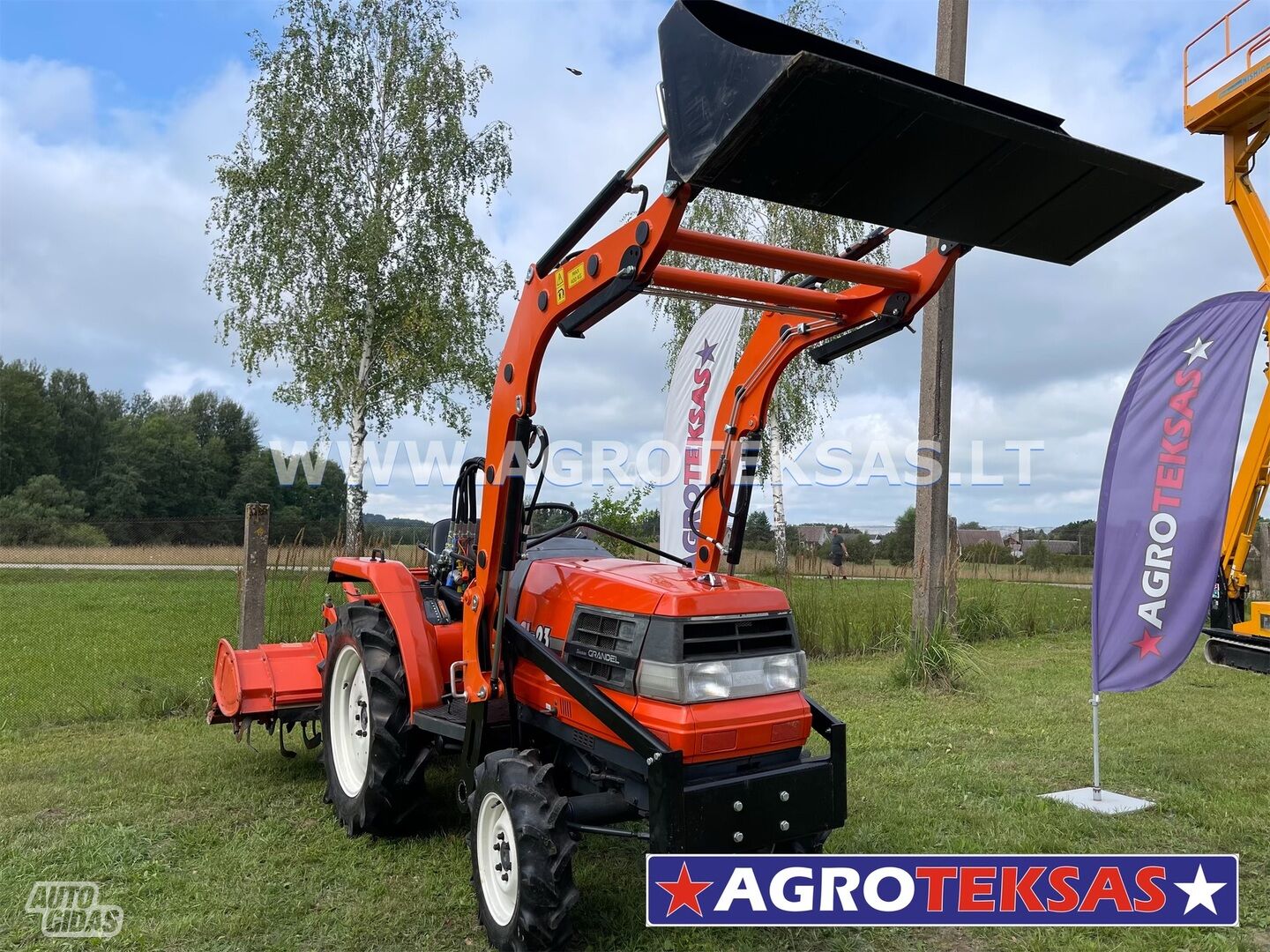 Kubota GL-23 NAUJAS FRONTAL 2002 m Traktorius