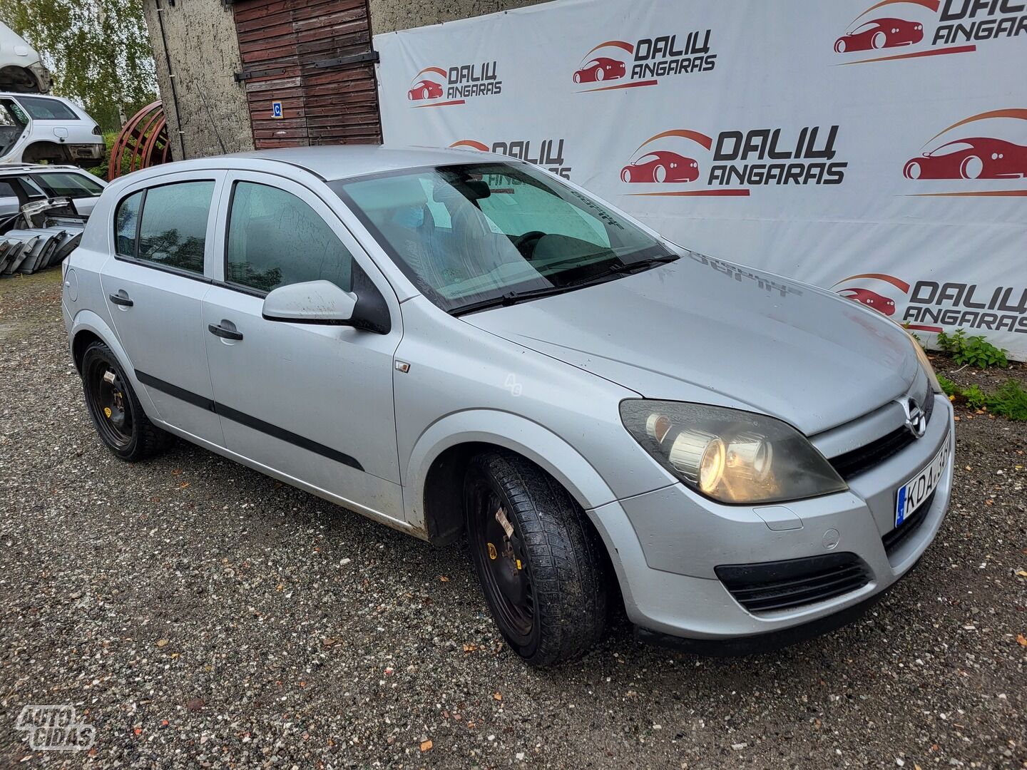 Opel Astra 2004 m dalys