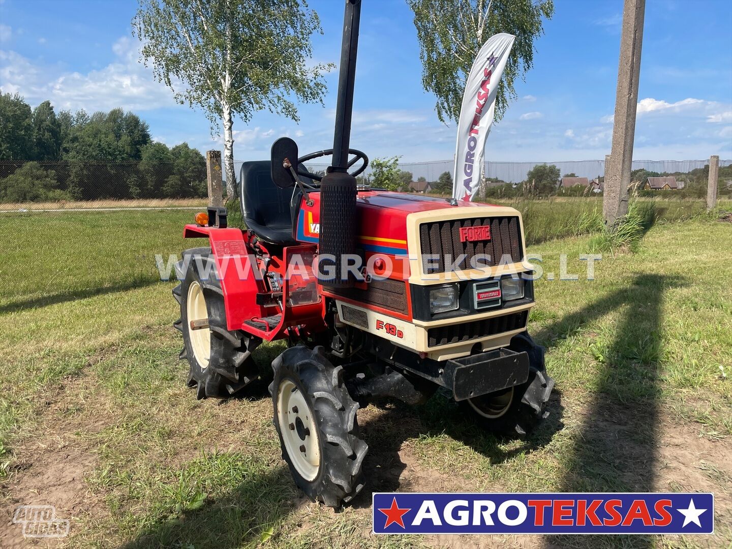 Yanmar F-13D 1999 y Tractor