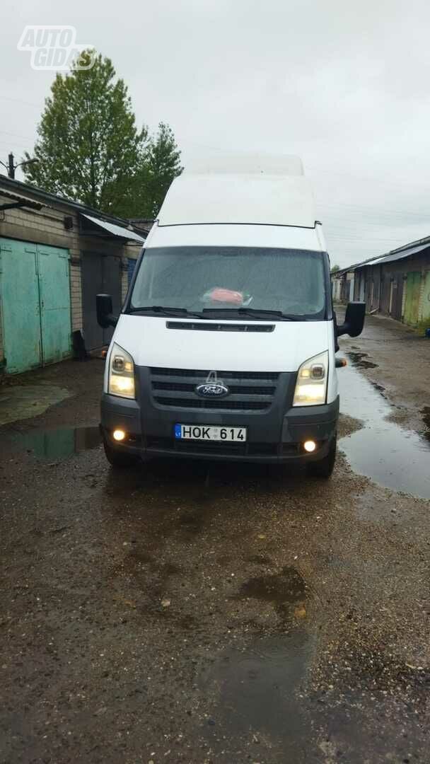 Ford Transit 2011 y Heavy minibus