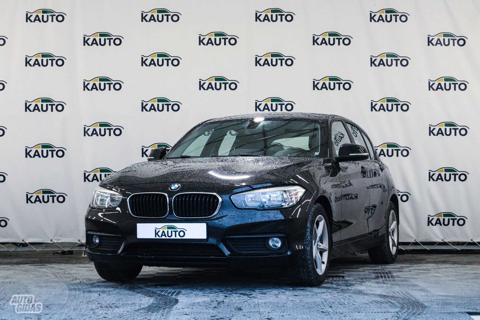 Bmw 116 2015 г Хэтчбек