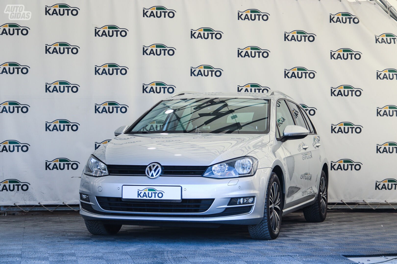 Volkswagen Golf 2016 г Универсал