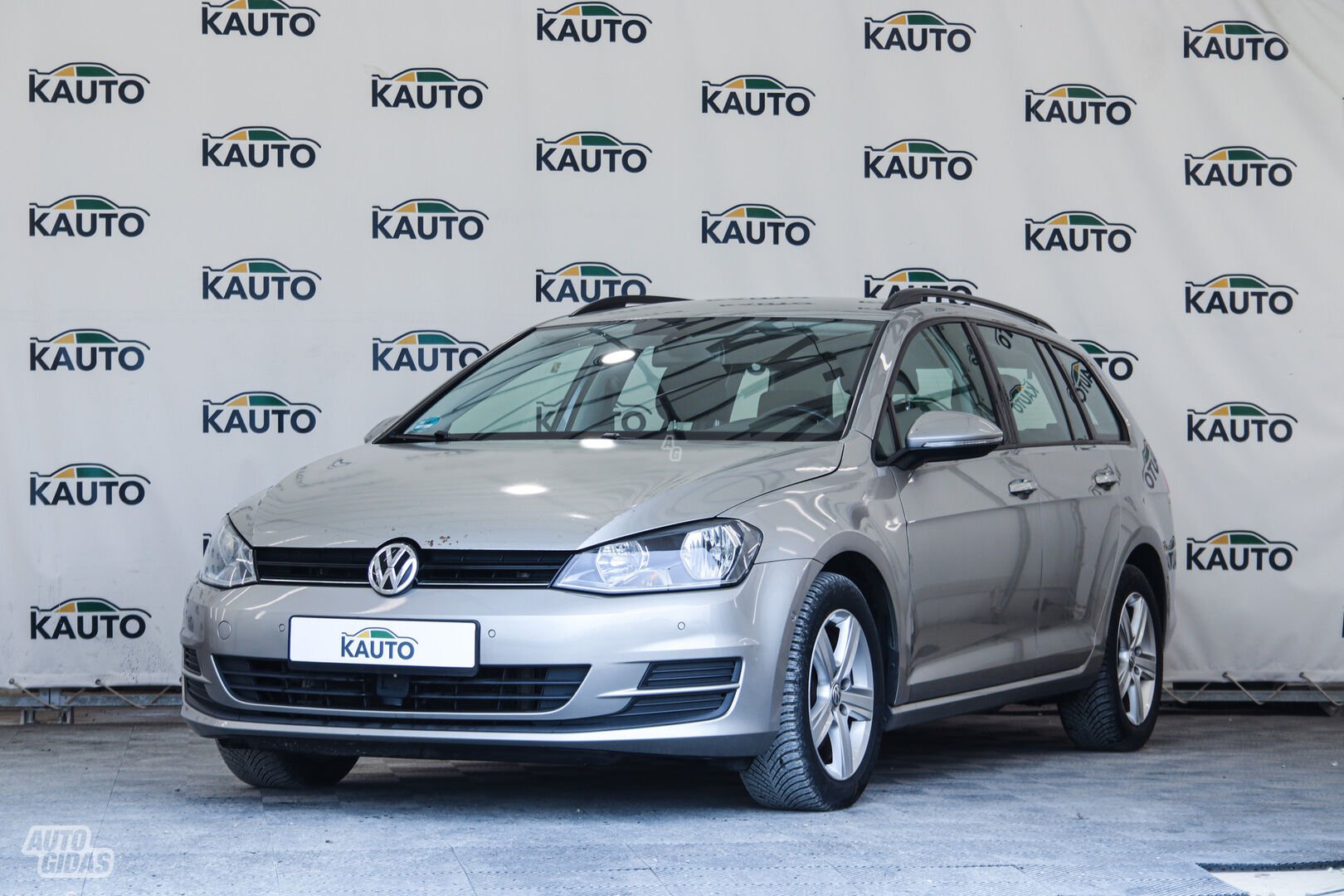 Volkswagen Golf 2016 г Универсал