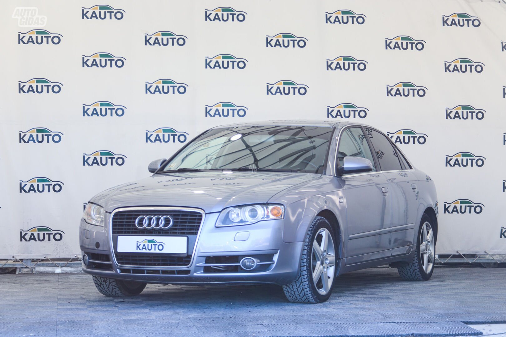 Audi A4 2005 г Седан