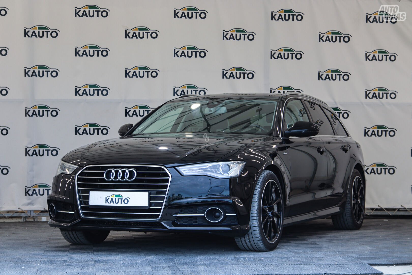 Audi A6 2015 m Universalas