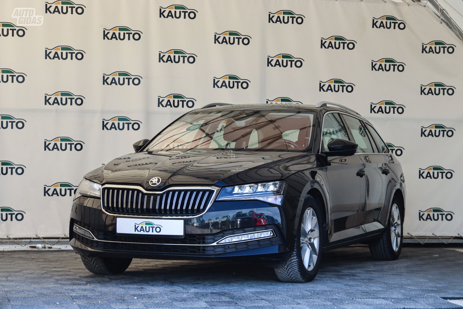 Skoda SuperB 2019 y Wagon