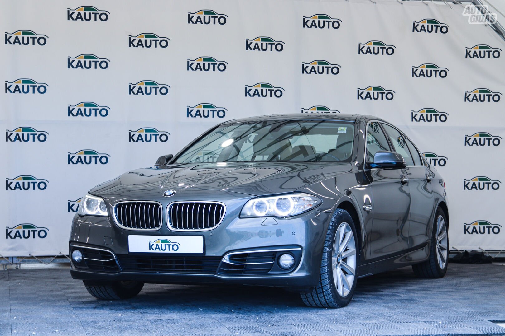 Bmw 518 2015 m Sedanas