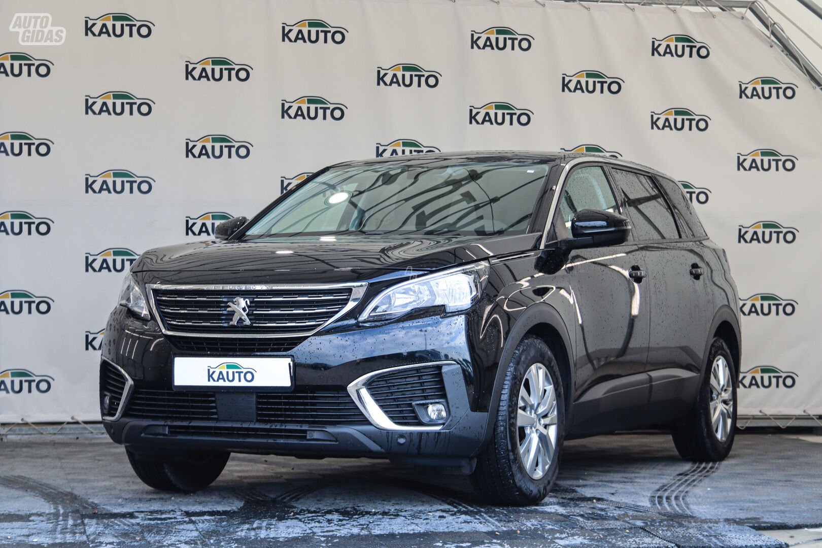 Peugeot 5008 2019 y Off-road / Crossover