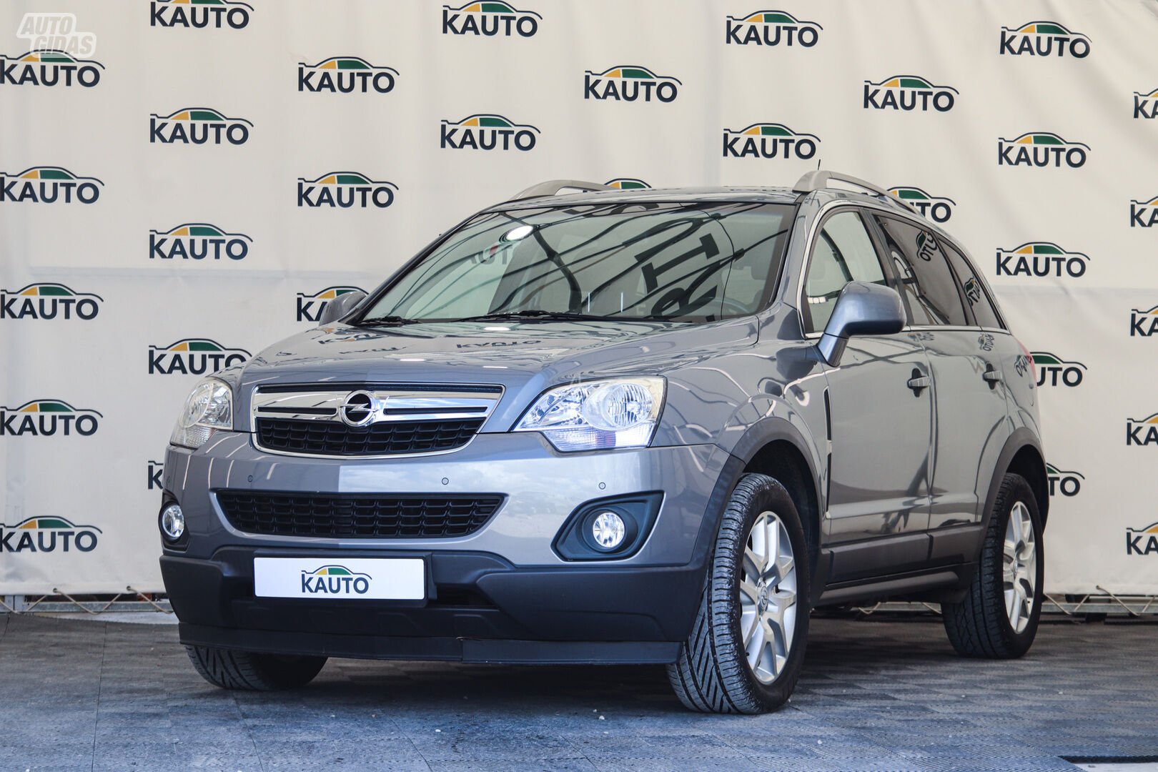 Opel Antara 2013 y Off-road / Crossover