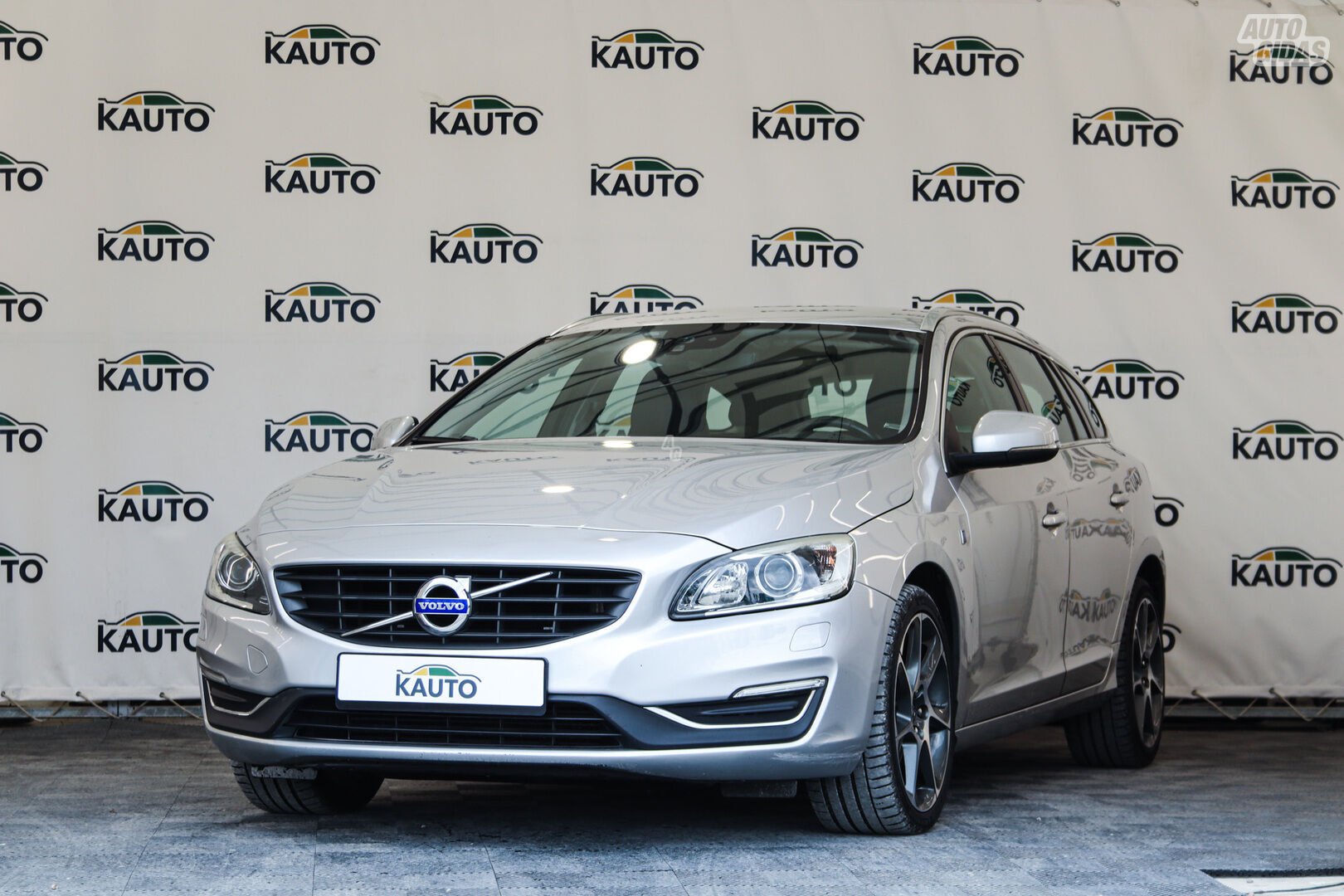 Volvo v60 2017 m Universalas