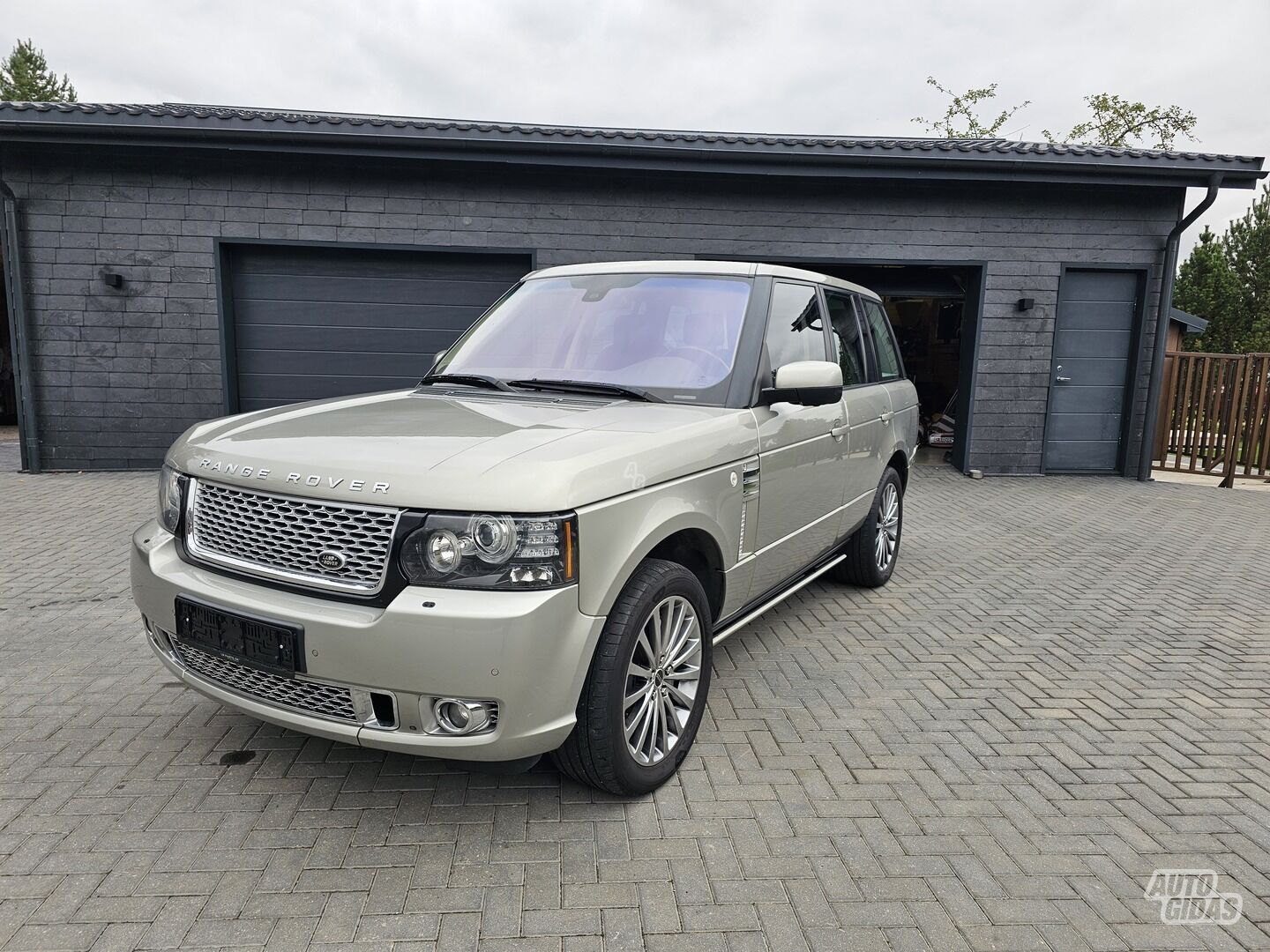 Land Rover Range Rover III tdi 2011 г