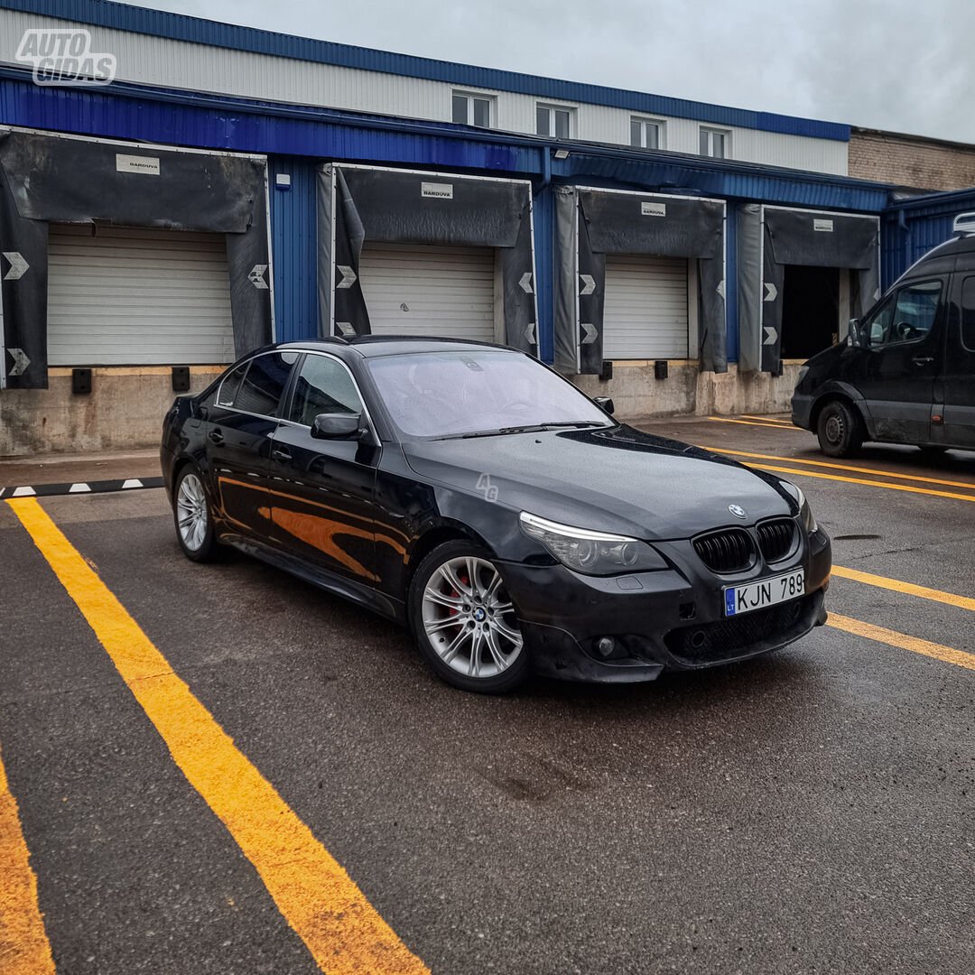 Bmw 530 E60 2004 г