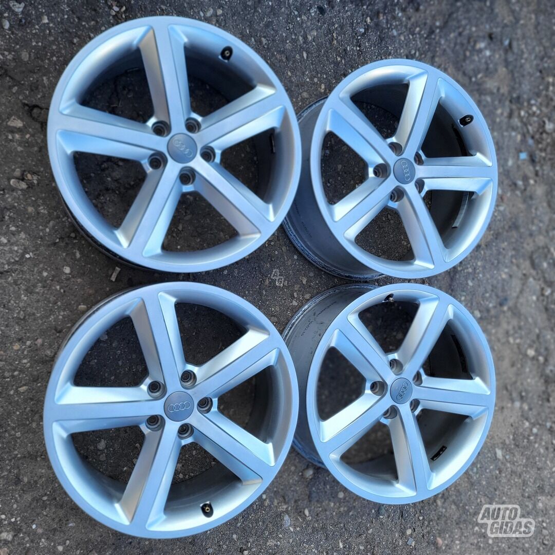 Light alloy R18 rims