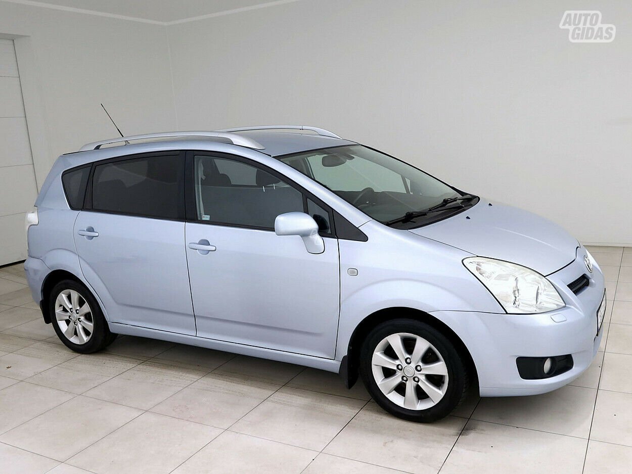 Toyota Corolla Verso 2007 г Минивэн