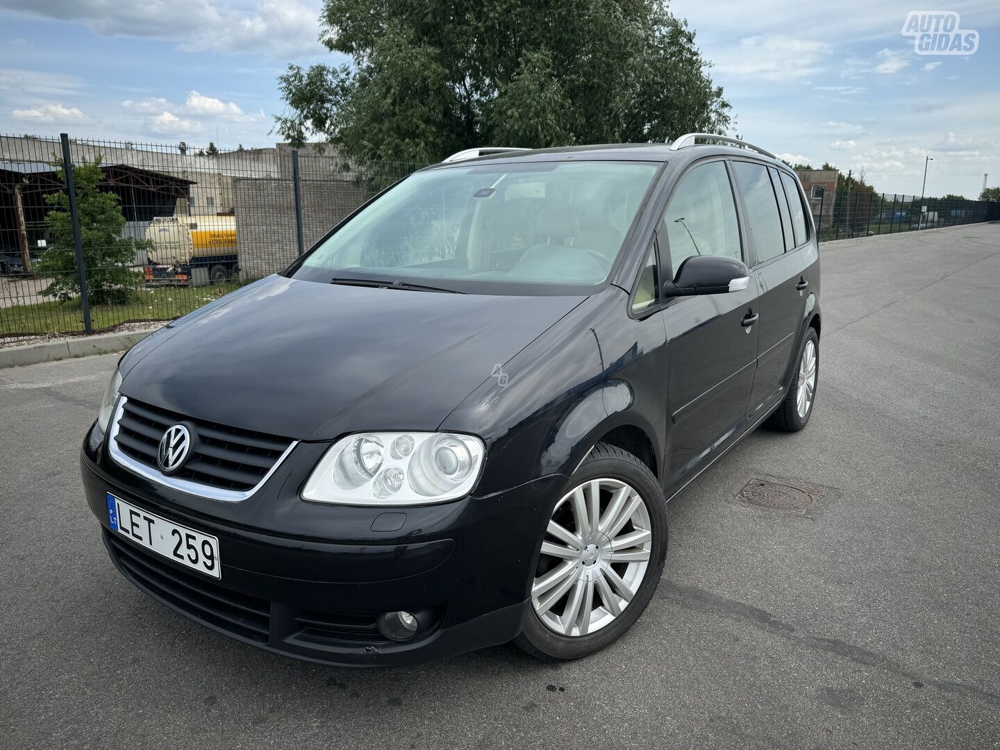 Volkswagen Touran I 2006 y