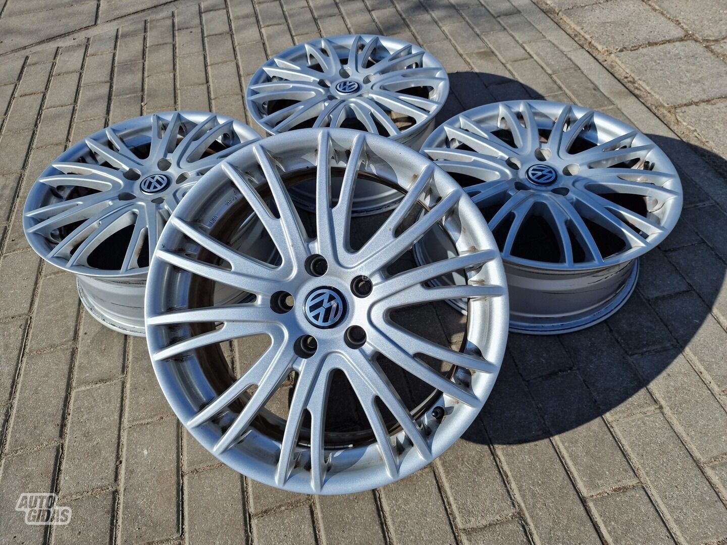 Volkswagen Passat B8,T-Roc,Golf Passat light alloy R17 rims