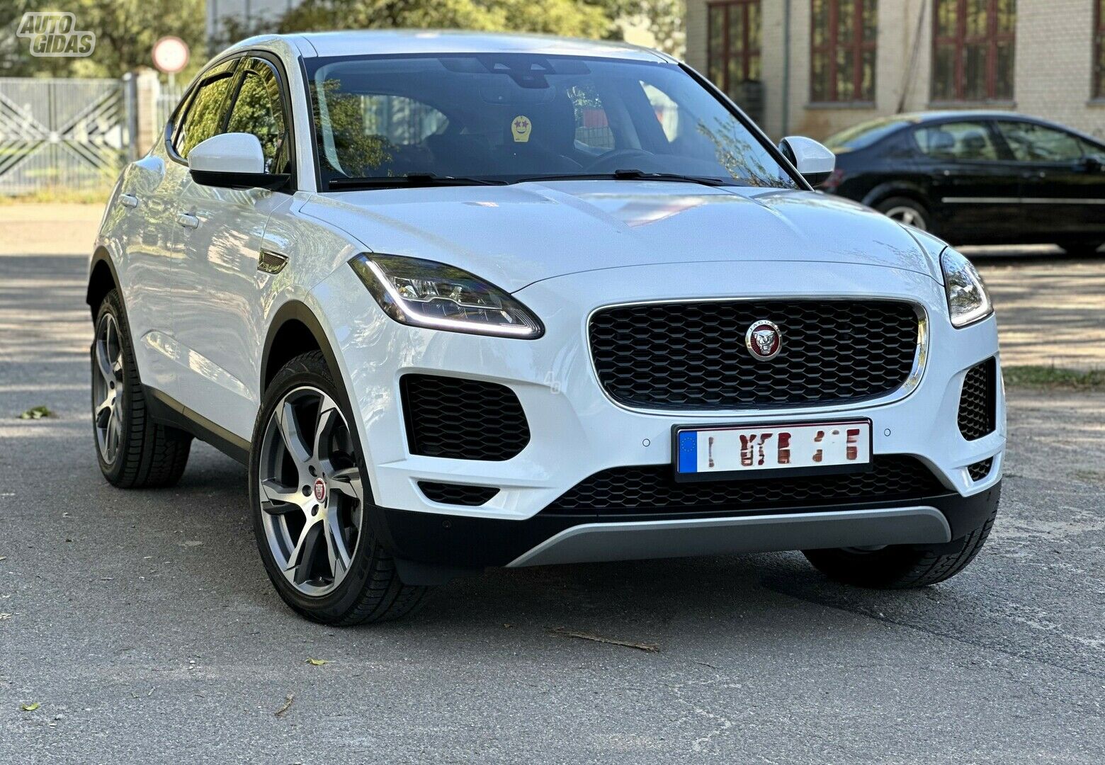 Jaguar E-Pace 2018 г Внедорожник / Кроссовер