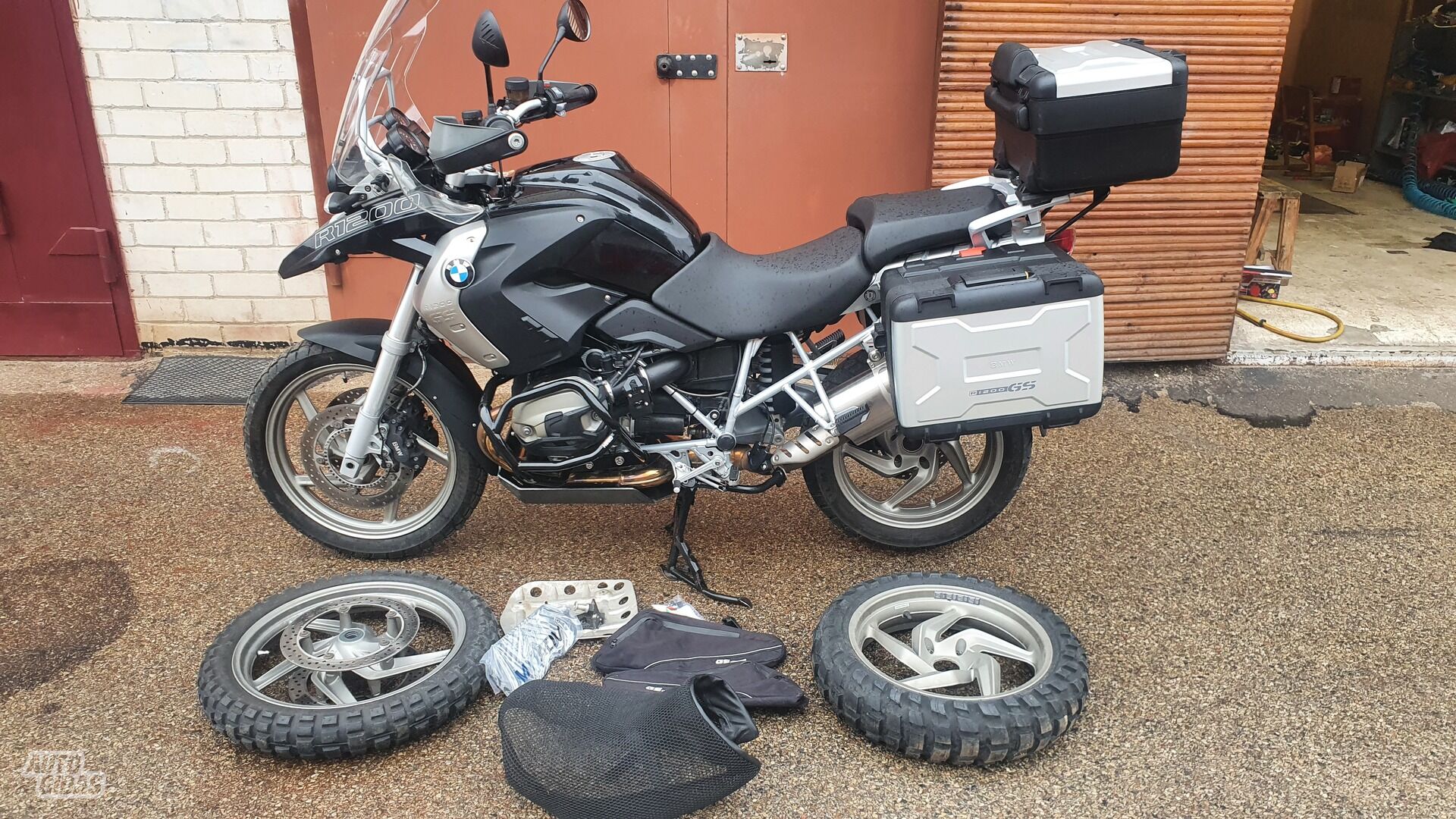 BMW GS 2011 y Touring / Sport Touring motorcycle