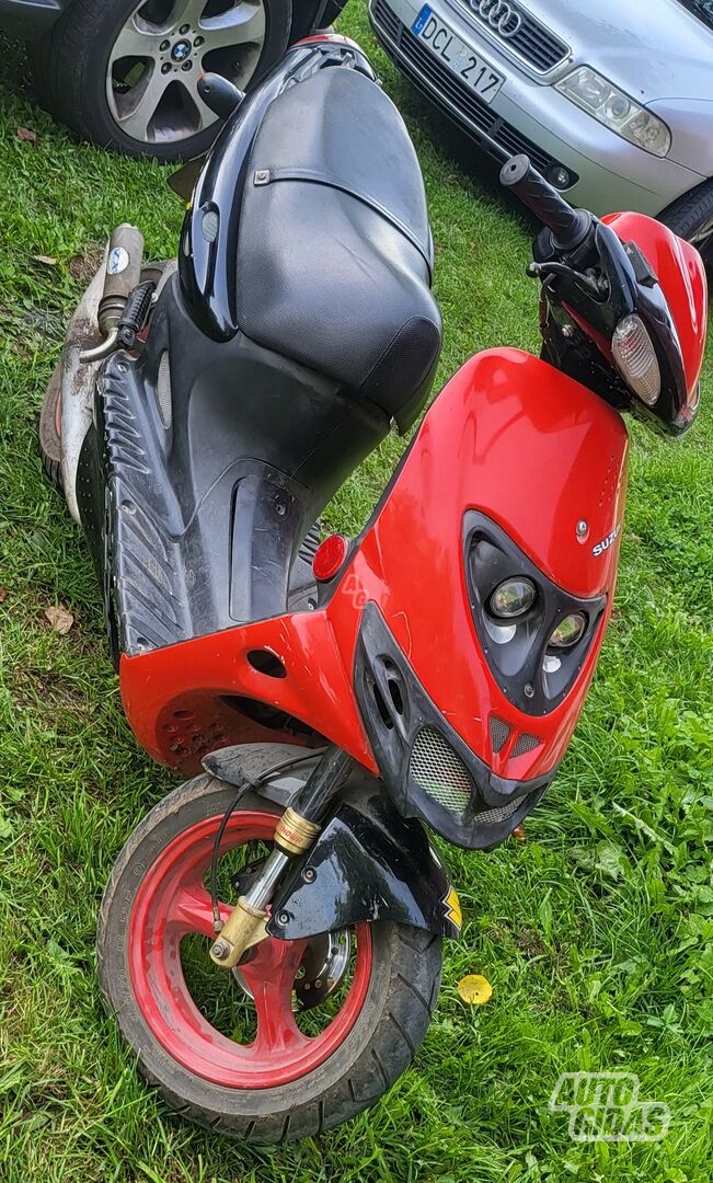 Suzuki Katana 2003 y Scooter / moped