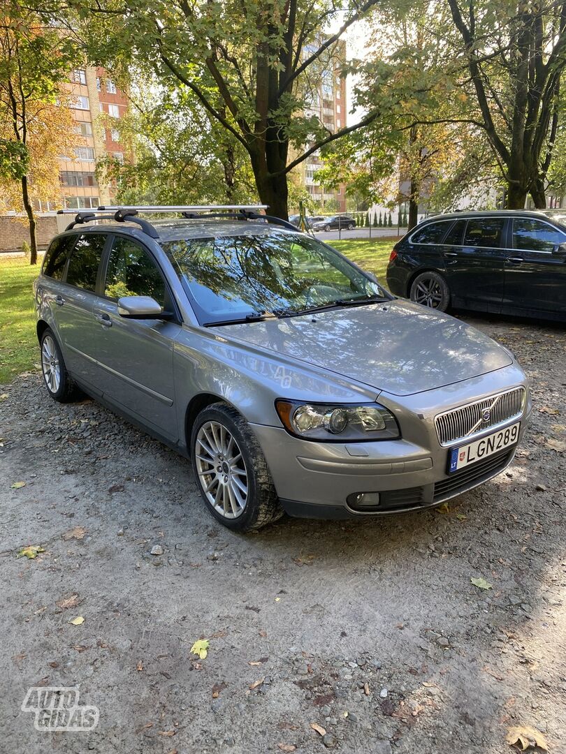 Volvo V50 5833 2004 y