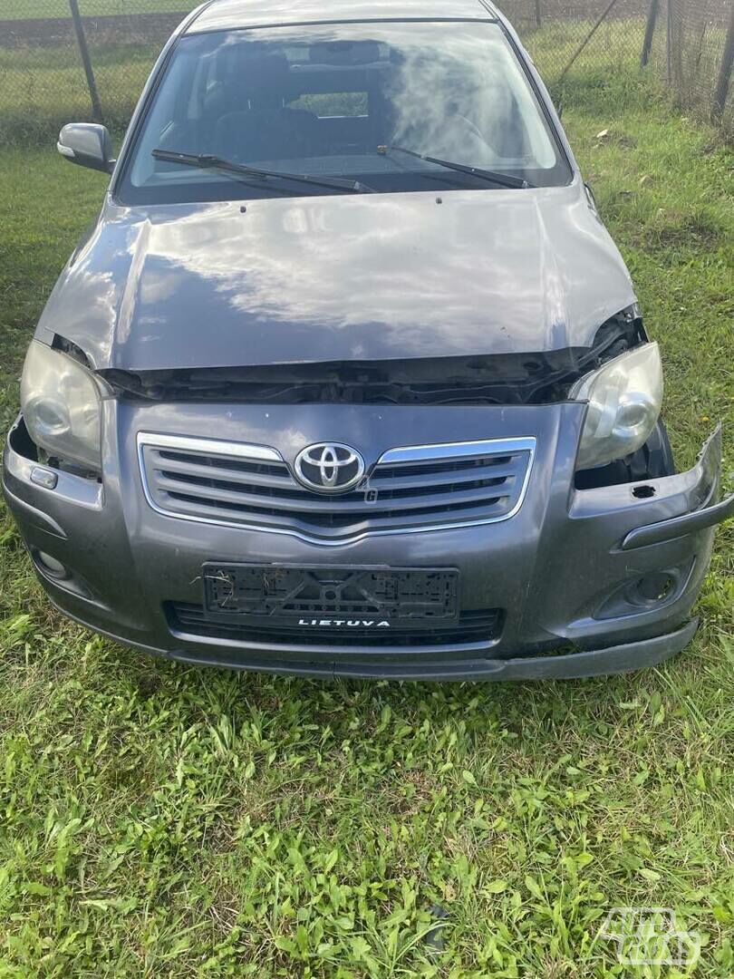 Toyota Avensis II 2007 г запчясти