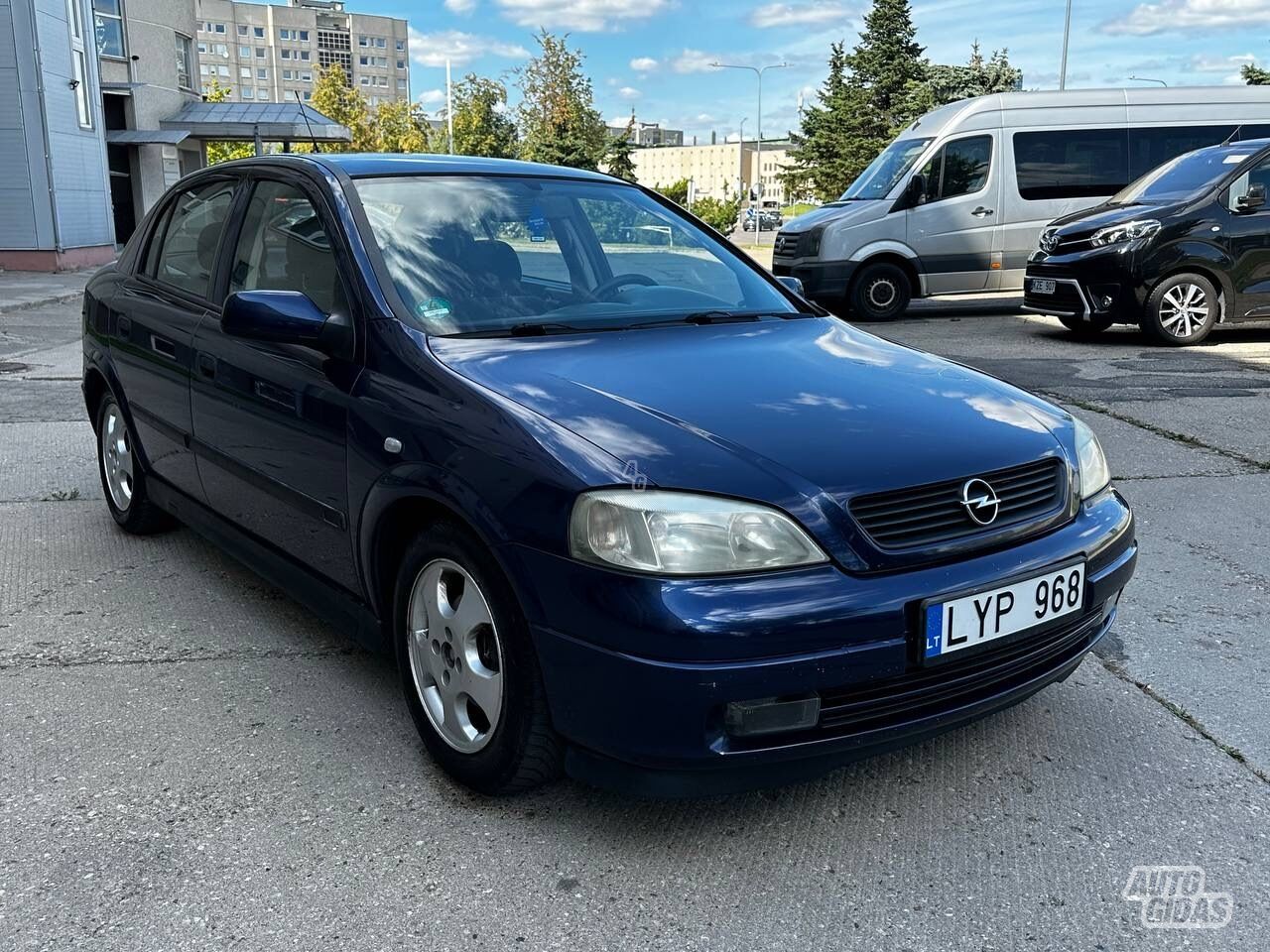 Opel Astra 2003 г Внедорожник / Кроссовер