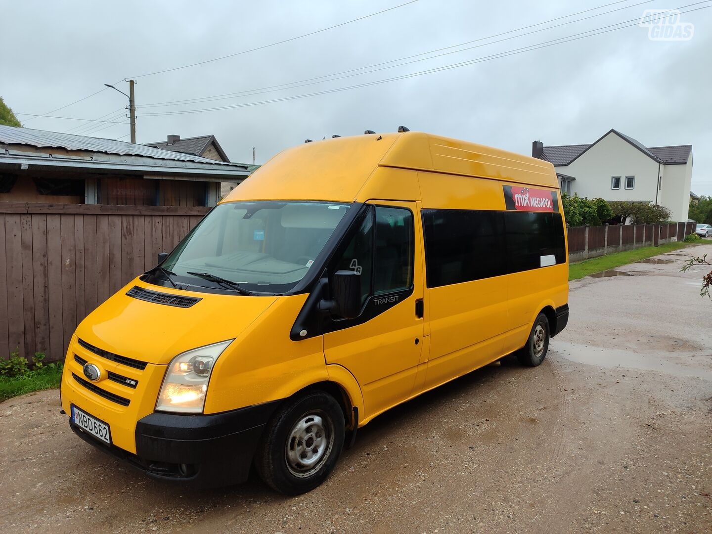 Ford Transit 2007 y Minibus