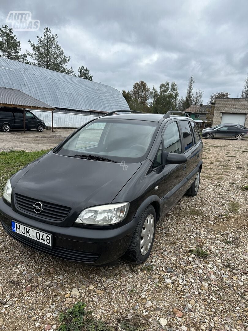 Opel Zafira A 2002 m