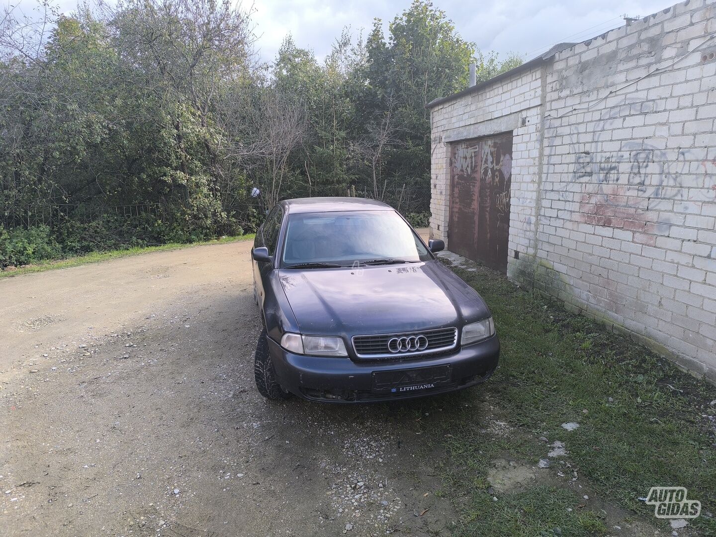 Audi A4 1996 y Sedan