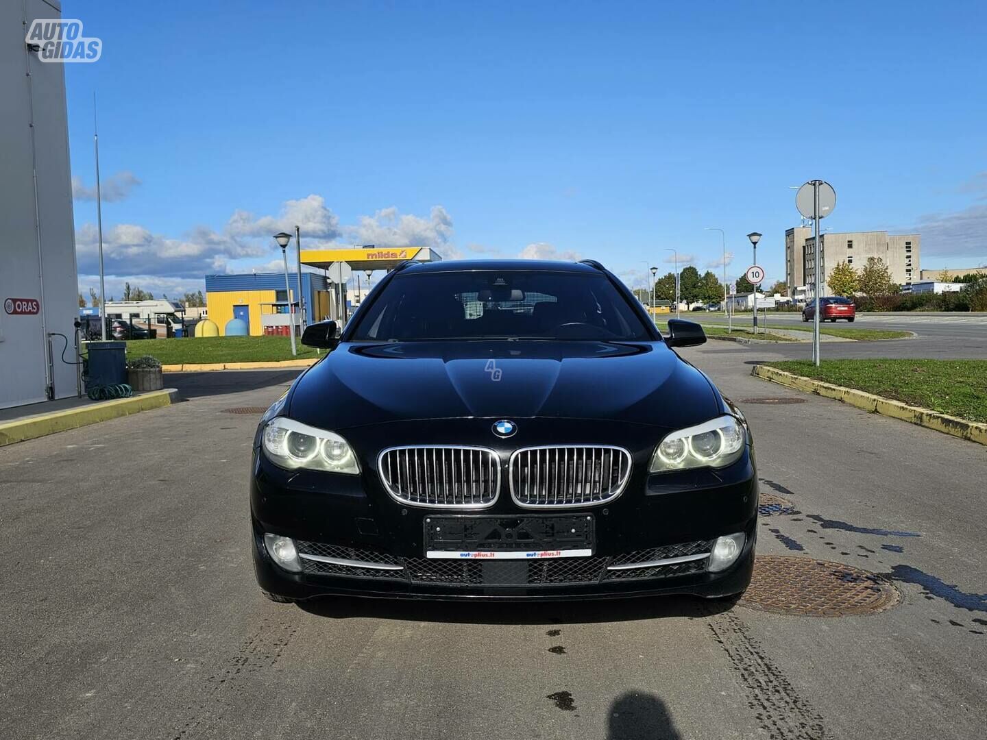 Bmw 535 2013 m Universalas