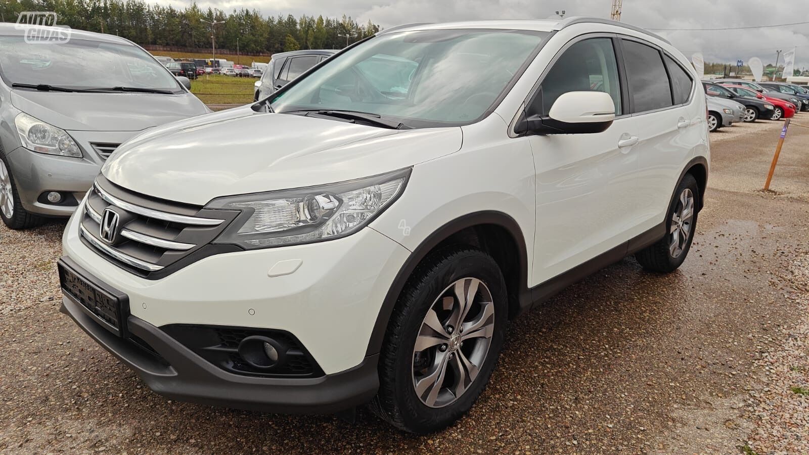 Honda CR-V 2013 y Off-road / Crossover