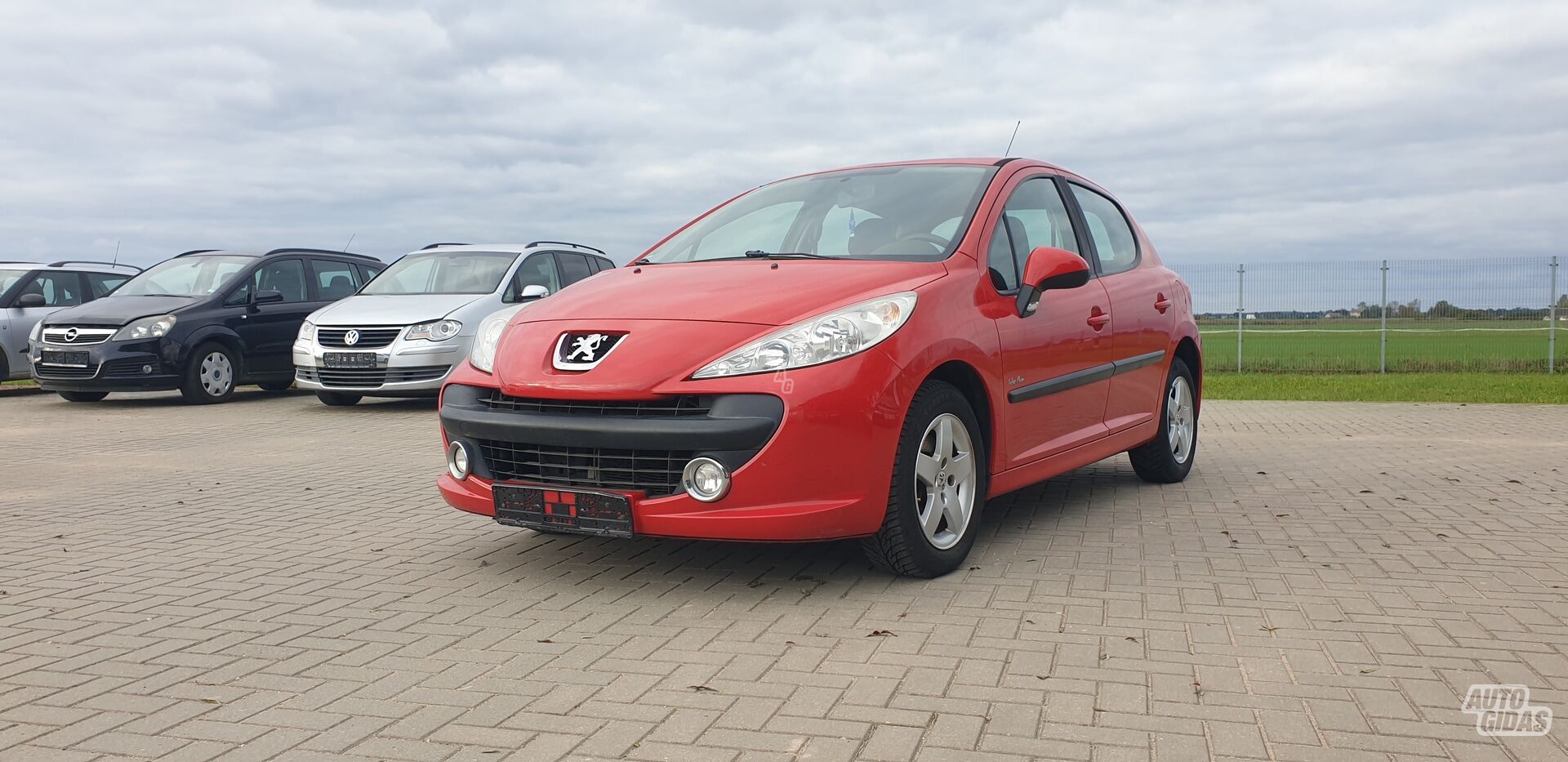 Peugeot 207 2009 г Хэтчбек