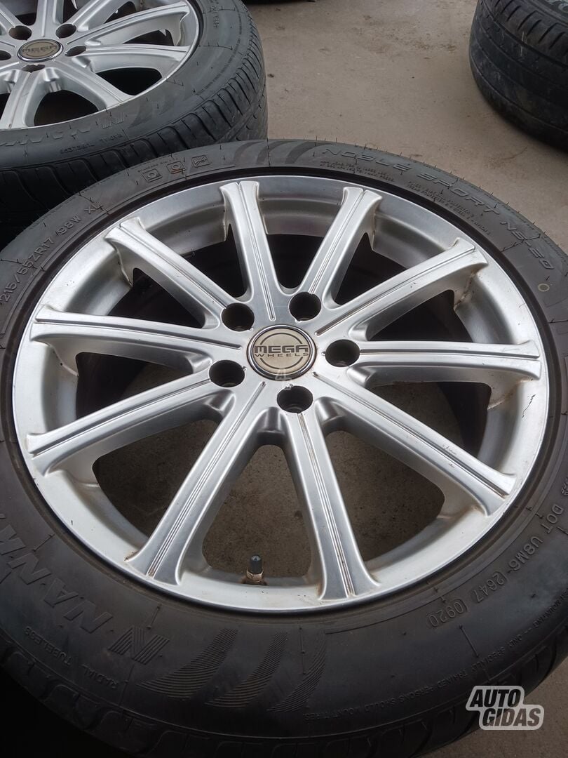 Mega light alloy R17 rims