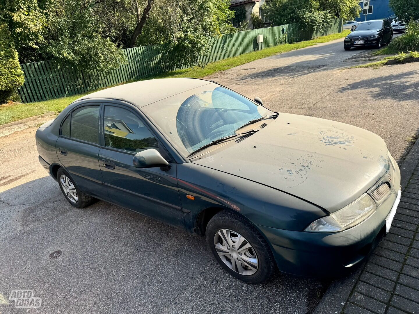 Mitsubishi Carisma 1999 m Hečbekas