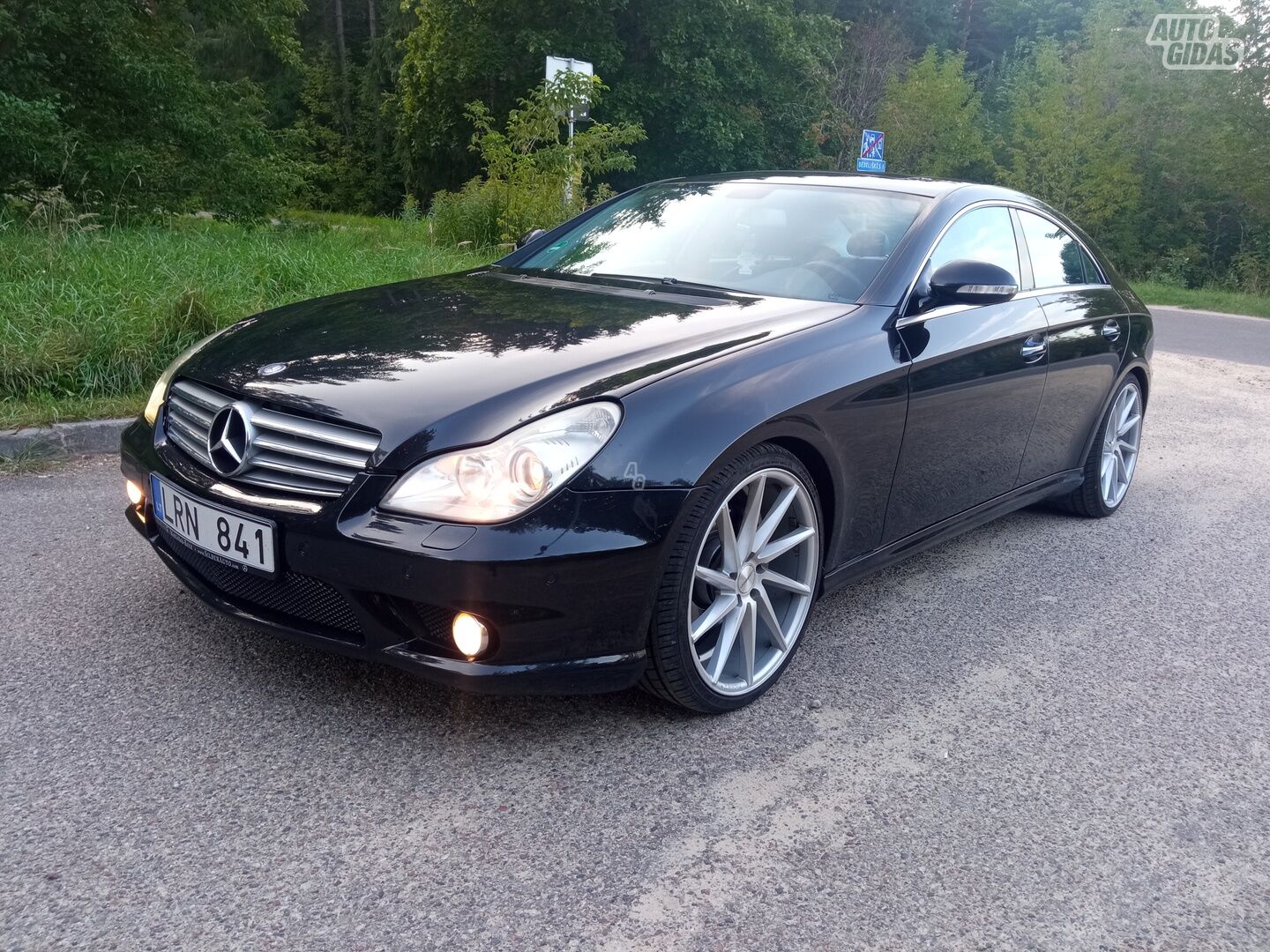 Mercedes-Benz CLS 320 2008 y Sedan