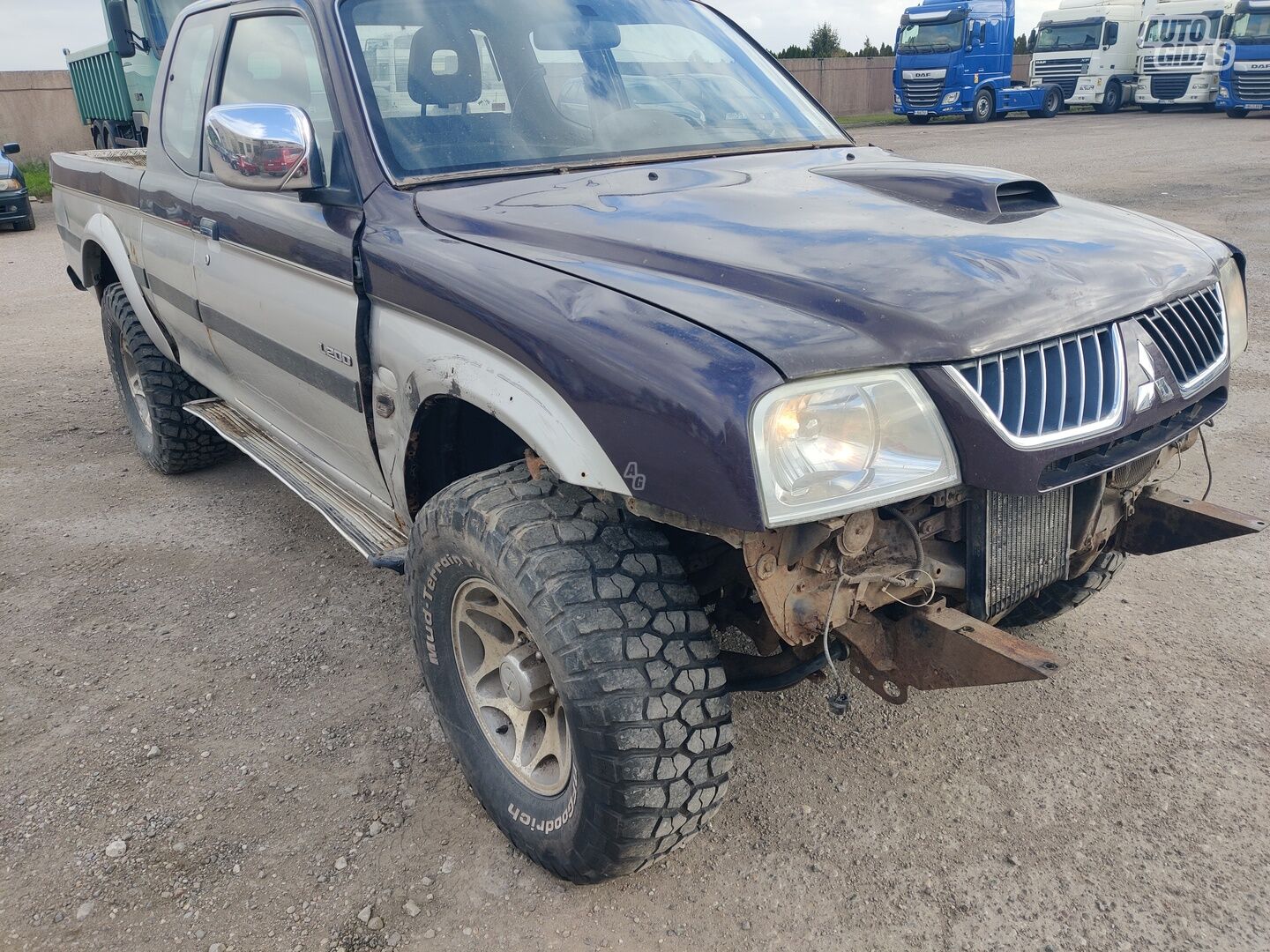 Mitsubishi L200 2005 г запчясти