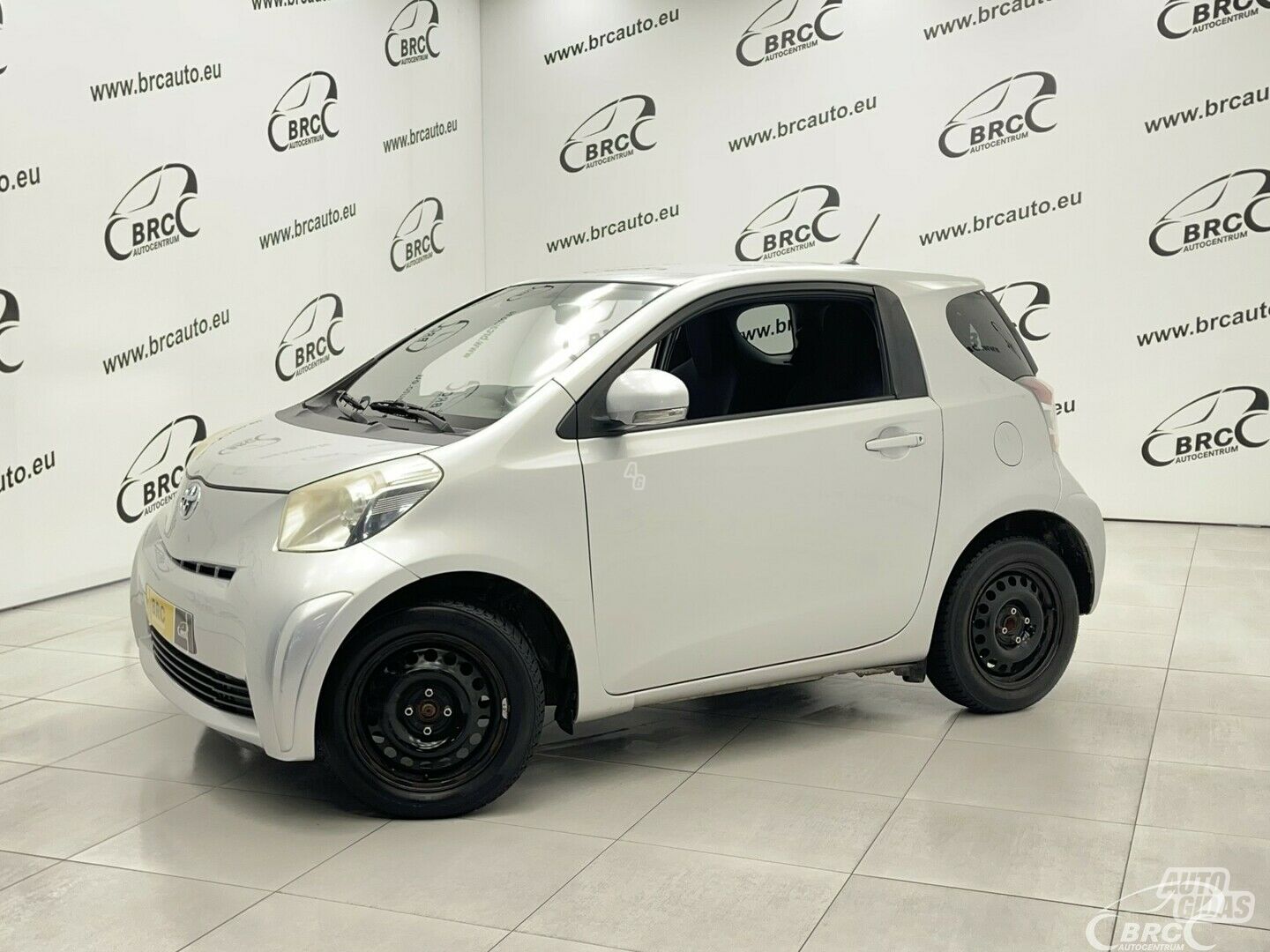 Toyota IQ 1.0 VVT-i 2009 г