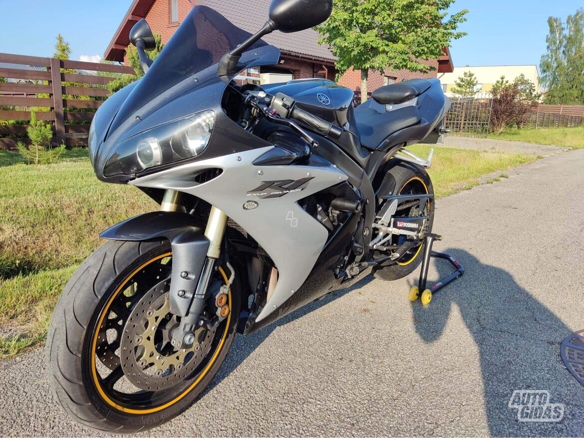 Yamaha R1 2005 m Sportinis / Superbike motociklas