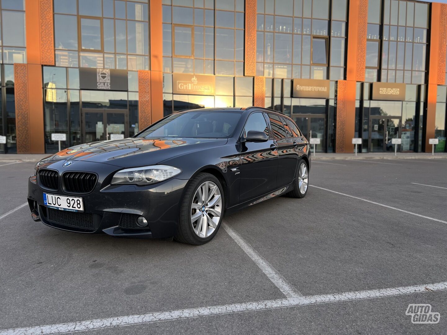 Bmw 525 d xDrive Touring 2012 y