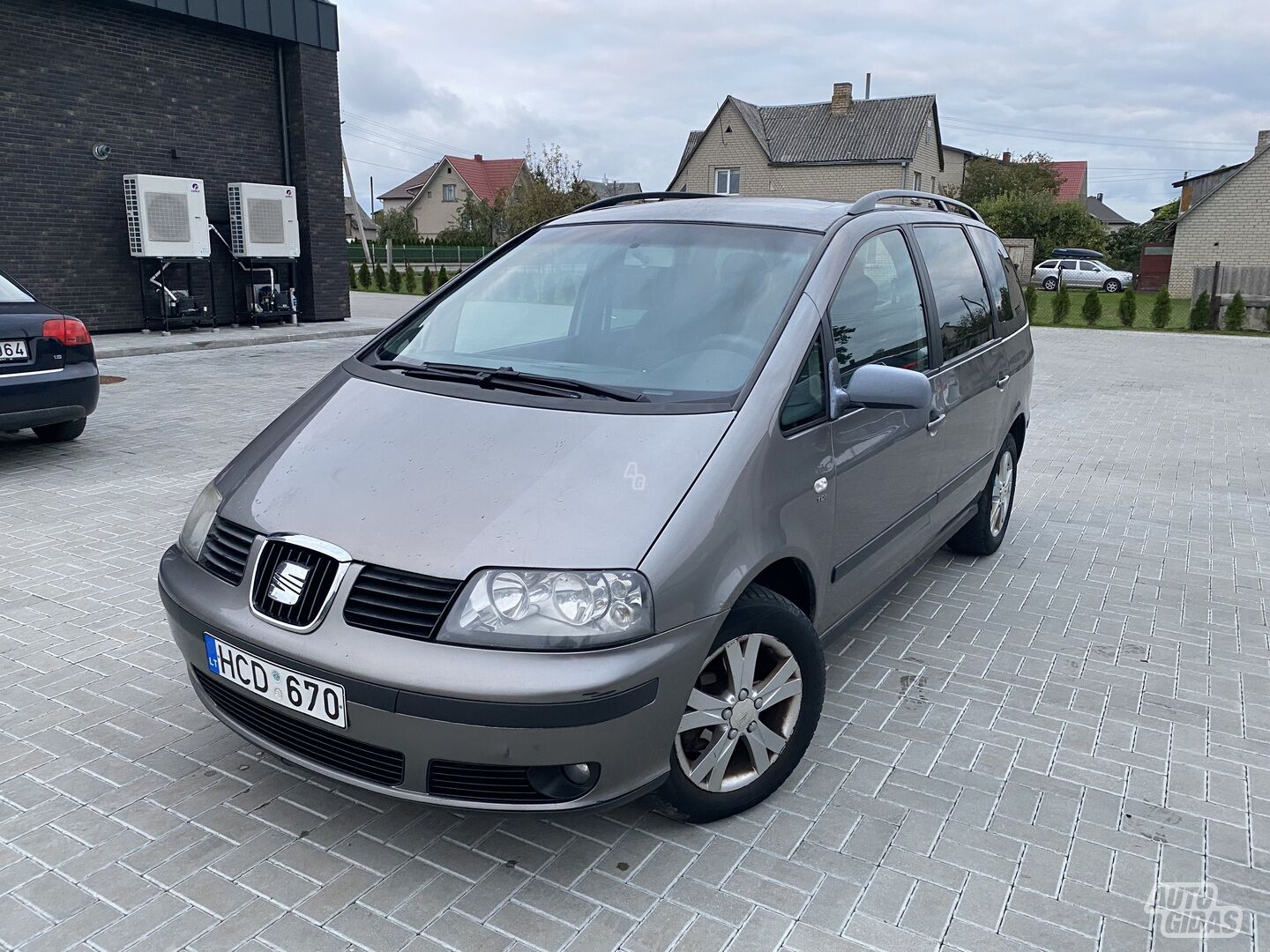 Seat Alhambra 2009 m Vienatūris