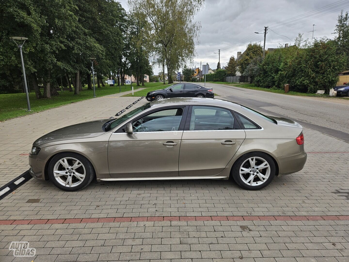 Audi A4 B8 2008 y